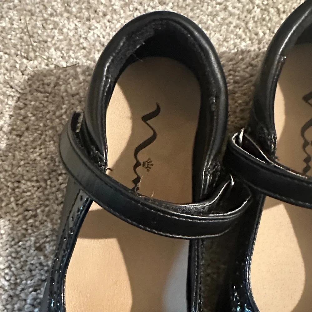 Nina Black Dress Shoes for Kids with Bow Accent